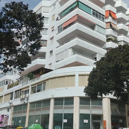 Muy Centrica Homestay